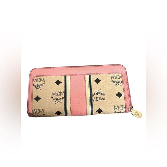 MCM Ziparound Wallet - Picture 6 of 13